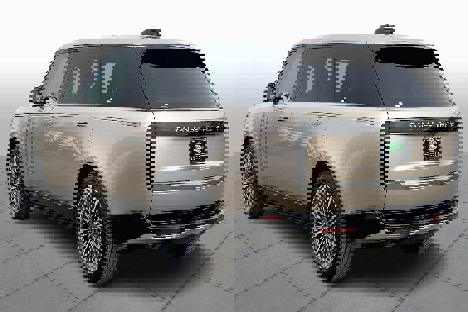 New 2025 Land Rover Range Rover SE image 12