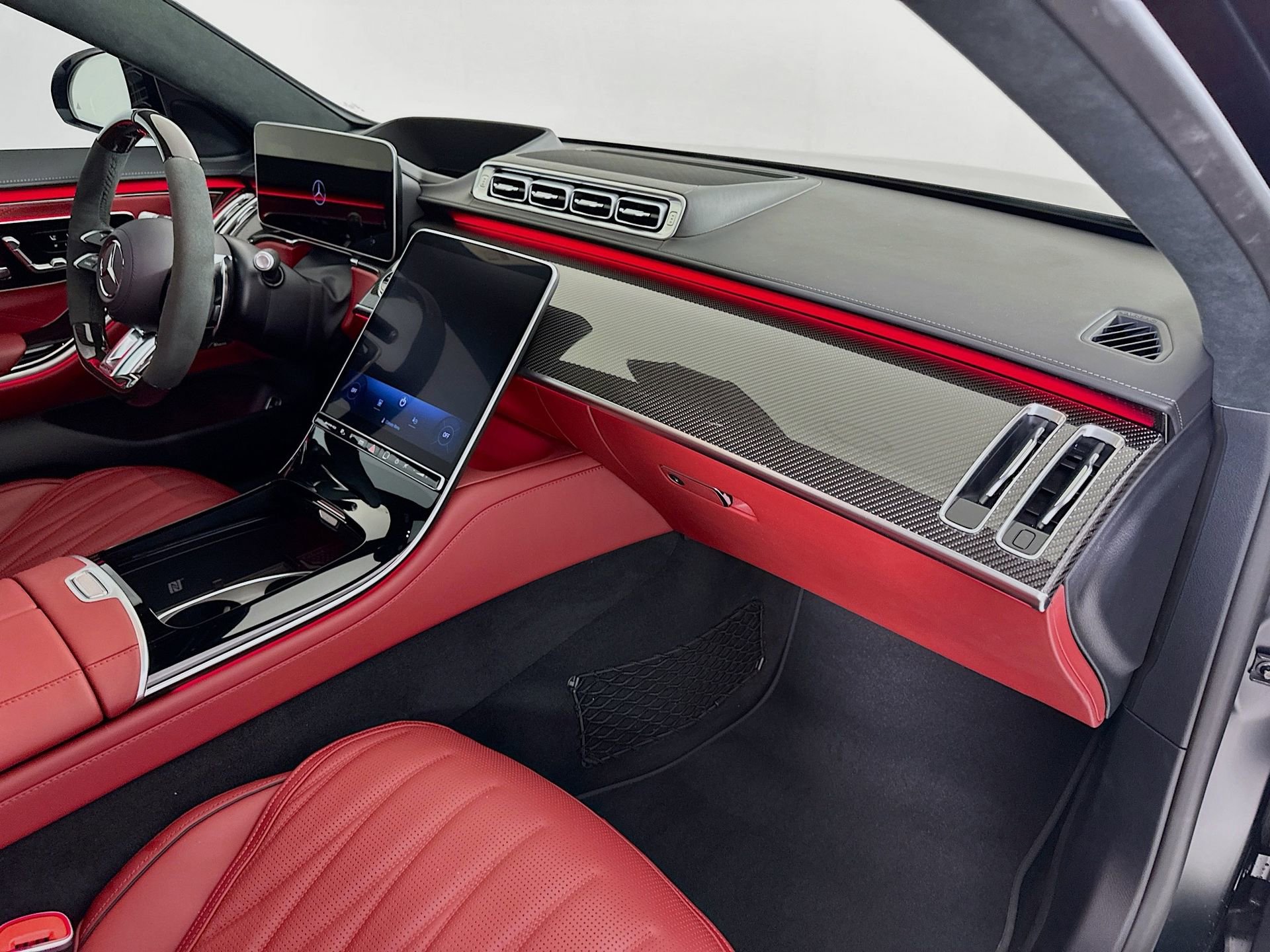 Used 2025 Mercedes-Benz S 63 AMG S image 33