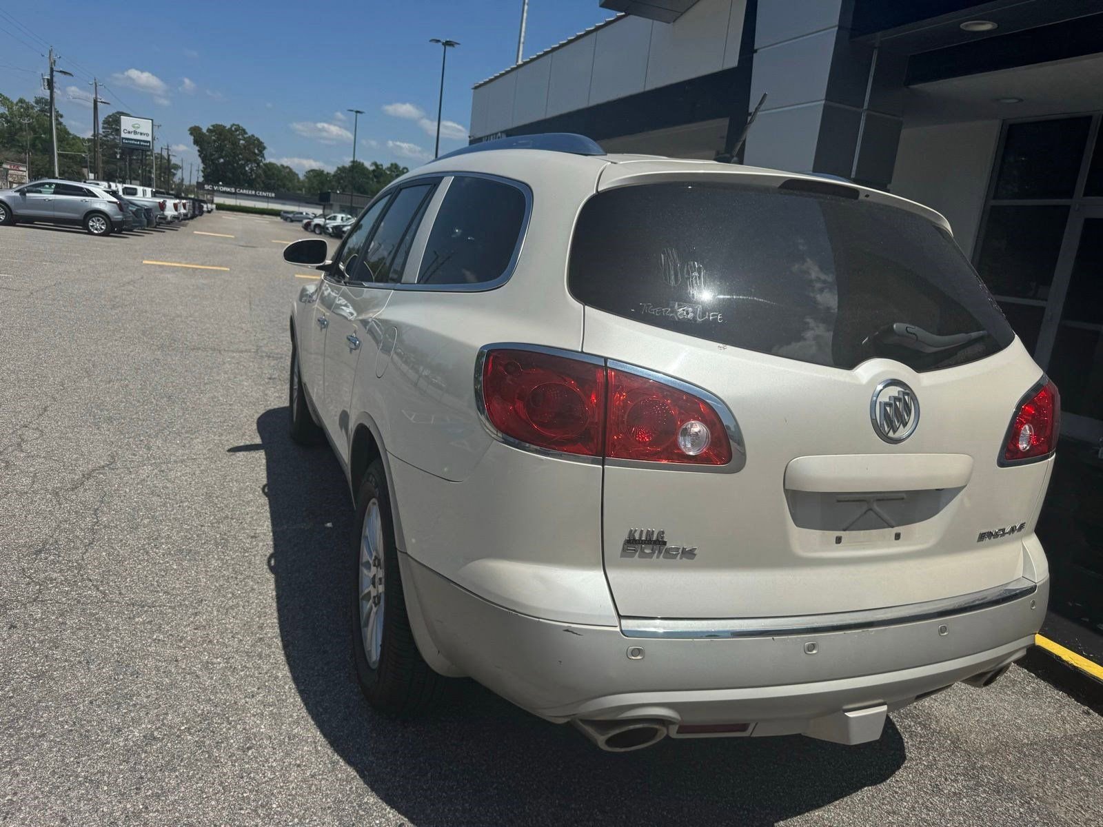 Used 2012 Buick Enclave Leather w/ Trailering Provision Package FWD image 9