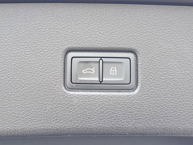 Used 2023 Audi Q5 2.0T Premium Plus image 29