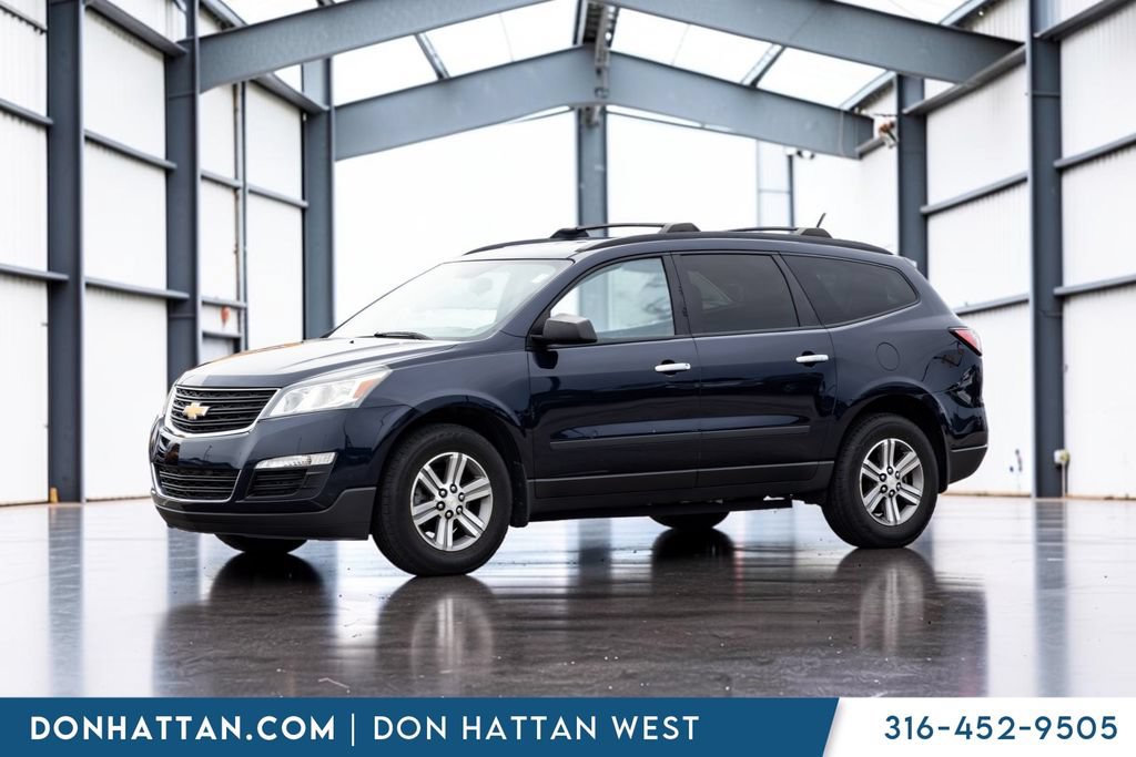Used 2017 Chevrolet Traverse LS AWD/4WD image 2