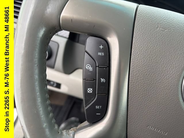 Used 2013 Chevrolet Avalanche LT AWD/4WD image 22