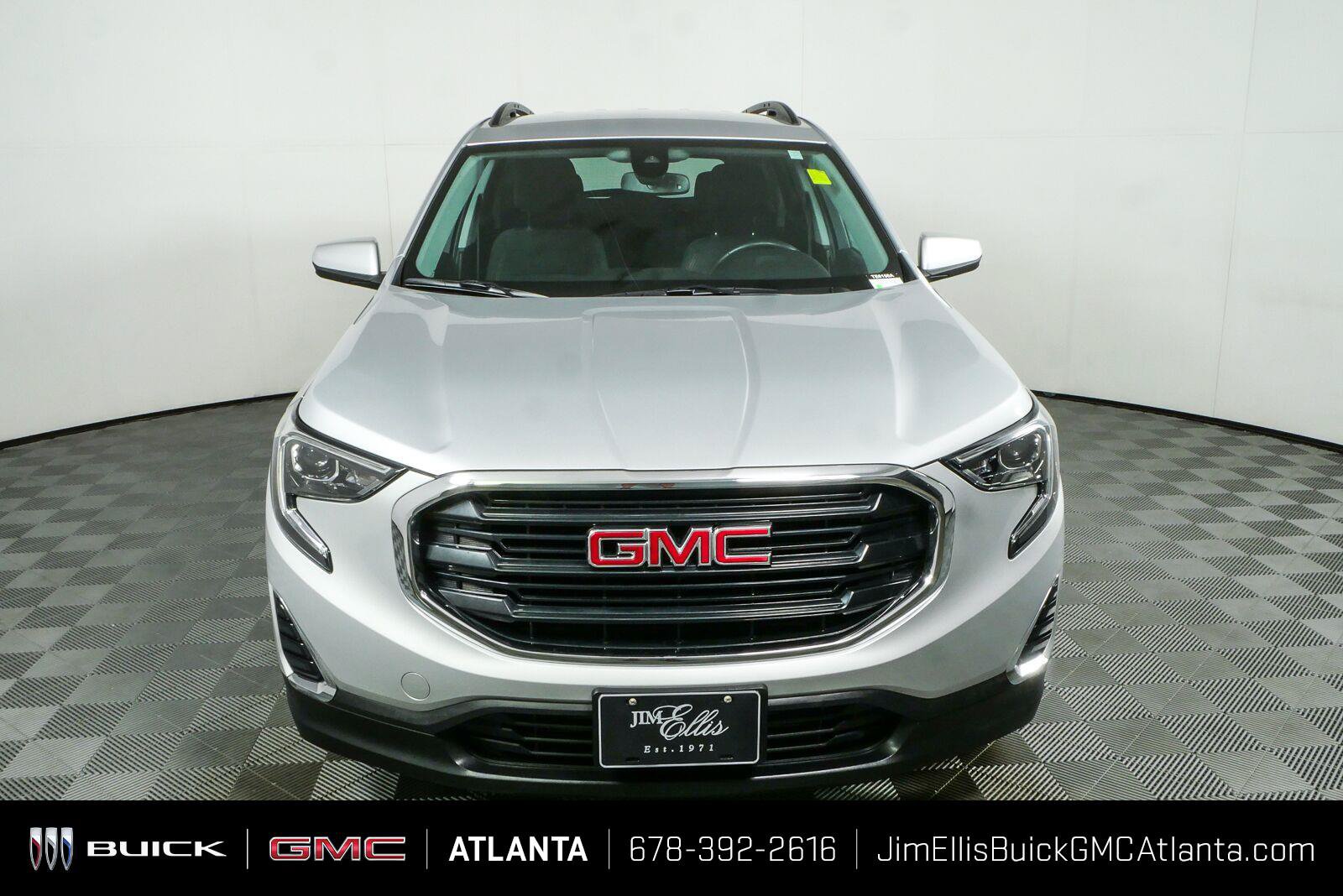 Used 2020 GMC Terrain SLE w/ Driver Convenience Package FWD image 24