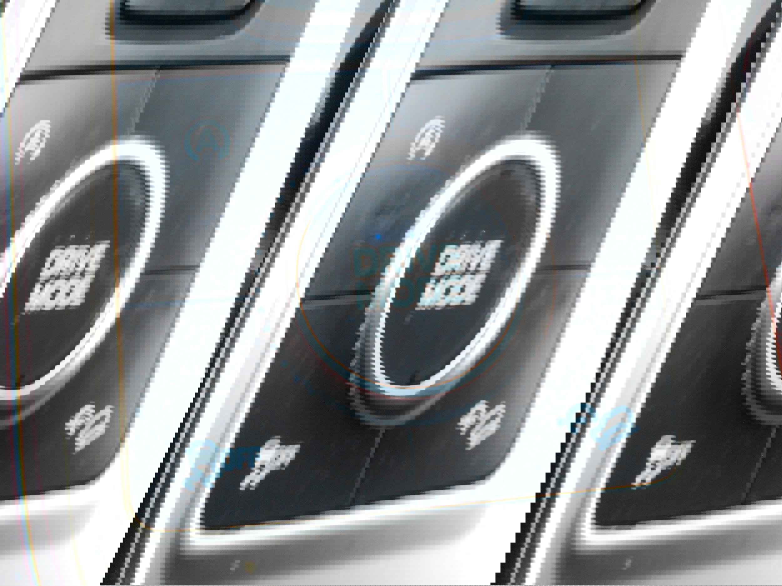 Used 2022 Ford Explorer ST w/ ST Street Pack image 13