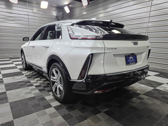 Used 2024 Cadillac Lyriq Tech w/ Driver Assist Package AWD/4WD image 7