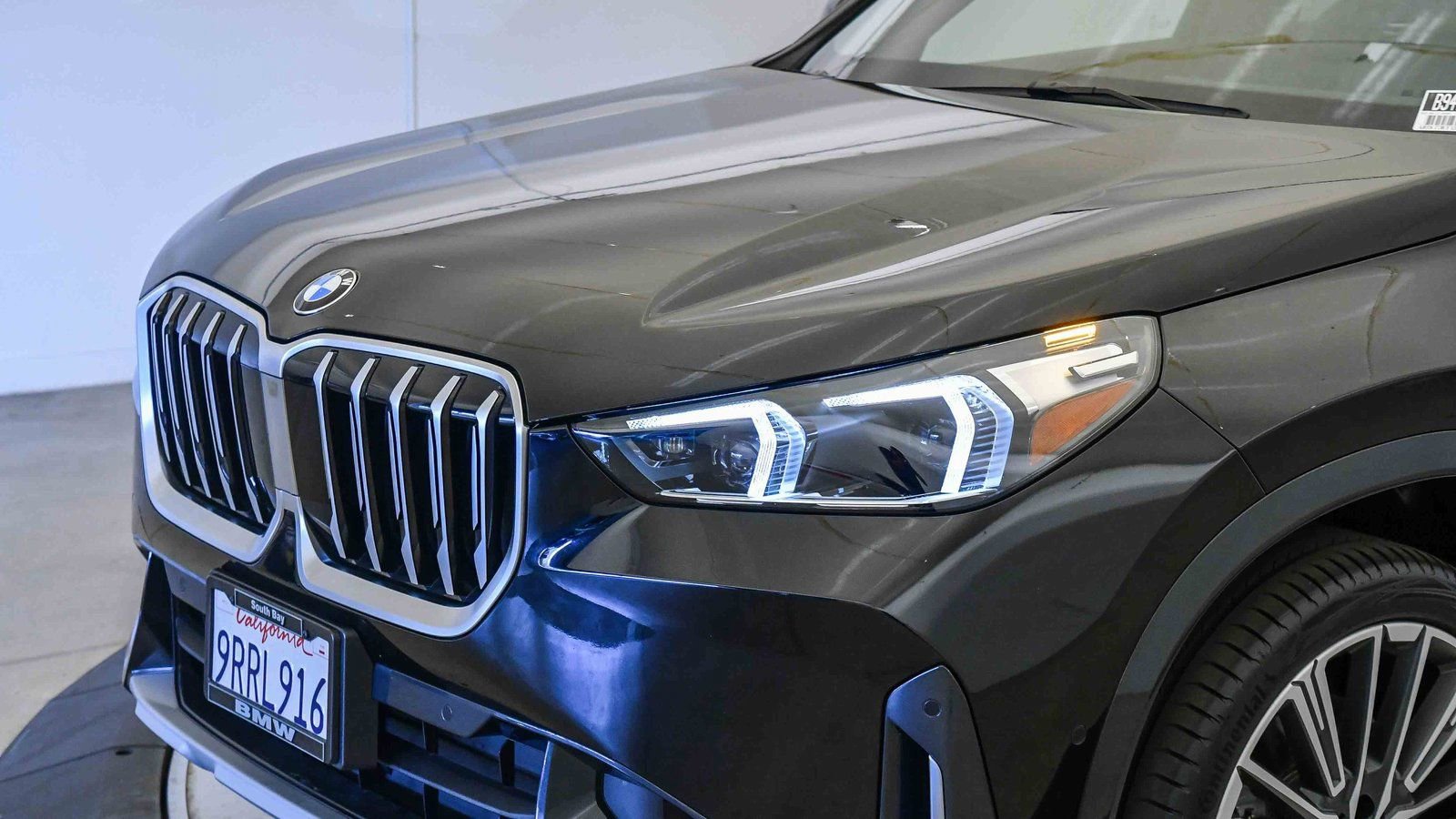 Used 2025 BMW X1 xDrive28i w/ Convenience Package image 9