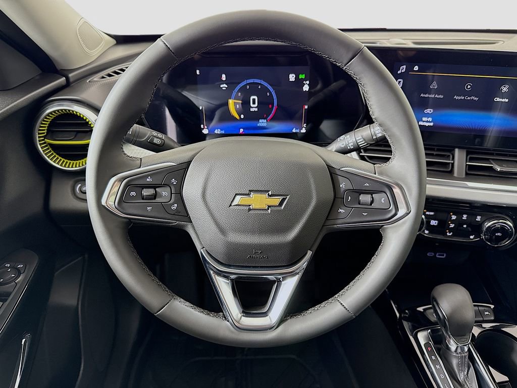 New 2026 Chevrolet Trax LT w/ Driver Confidence Package image 11