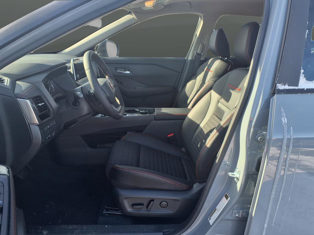 New 2026 Nissan Rogue SV image 9
