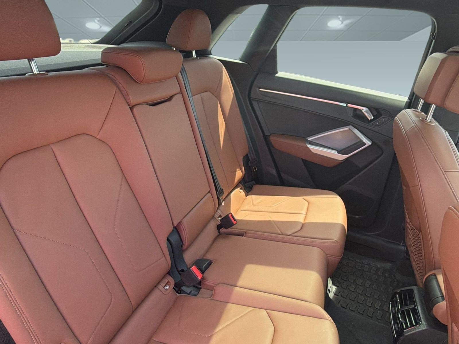 Certified 2024 Audi Q3 2.0T Premium AWD/4WD image 29