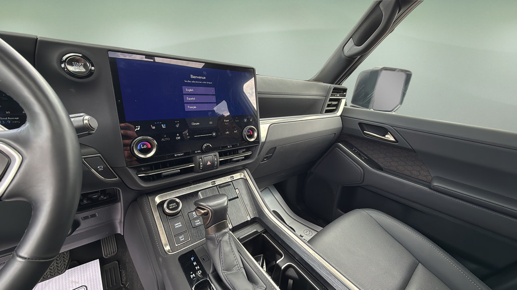 Certified 2025 Lexus GX 550 w/ Accessory Package (2T) AWD/4WD image 28