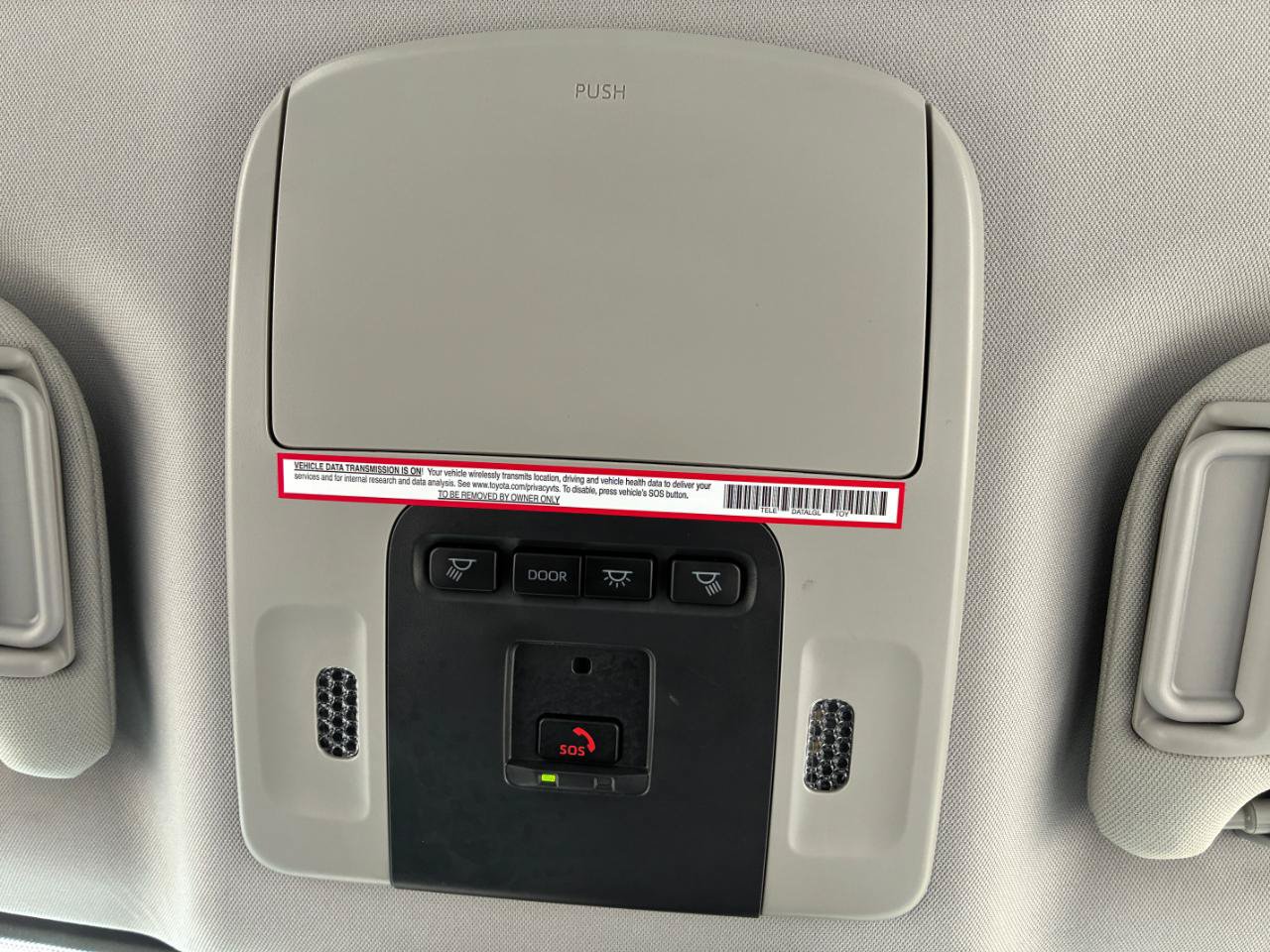 Used 2025 Toyota Camry XLE FWD image 10