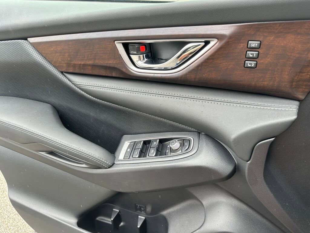 Used 2024 Subaru Ascent Touring w/ Popular Package #2 image 29