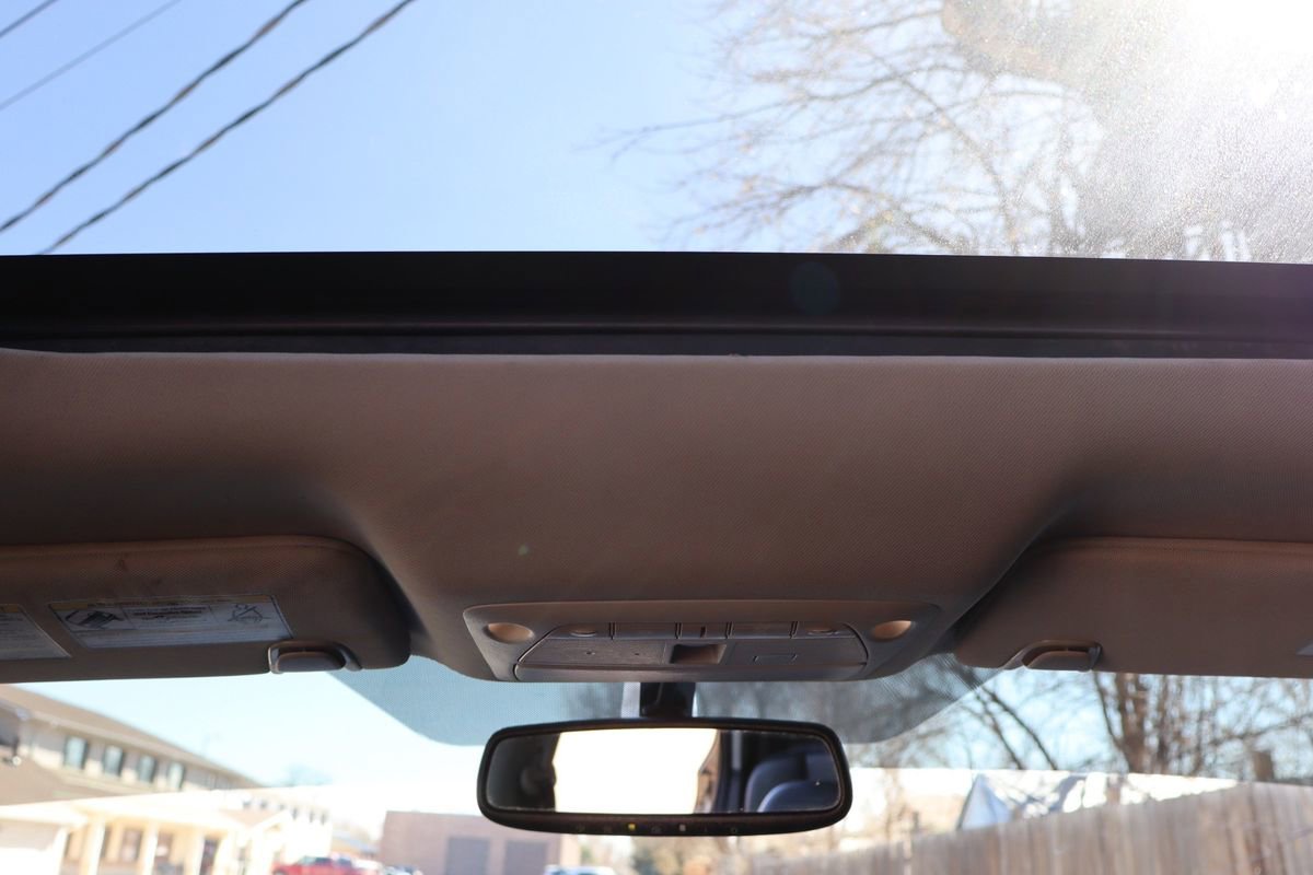 Used 2017 Nissan Murano Platinum w/ Platinum Technology Package image 28