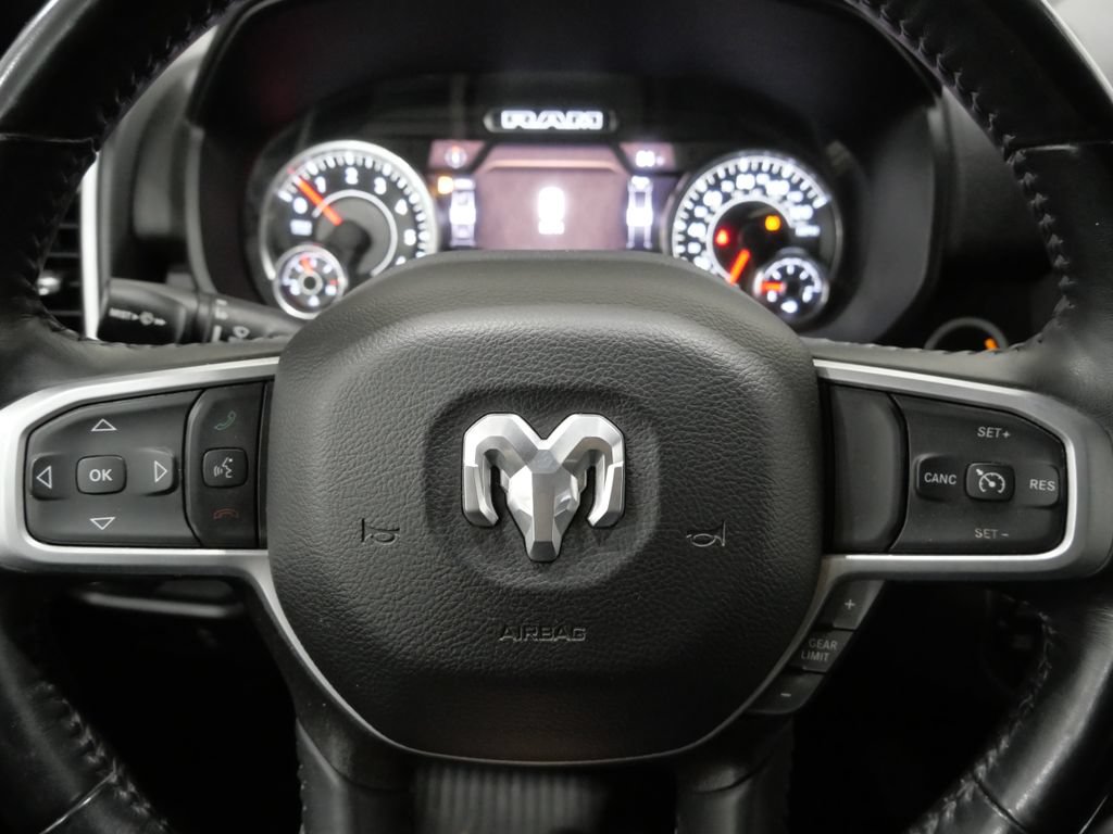 Used 2023 RAM 1500 Big Horn AWD/4WD image 14