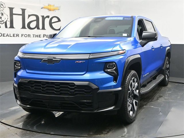 Certified 2025 Chevrolet Silverado EV RST image 31
