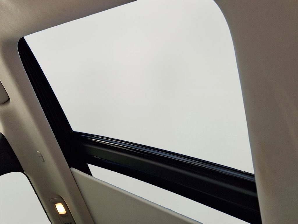 Certified 2025 INFINITI QX60 Pure w/ Cargo Package image 15