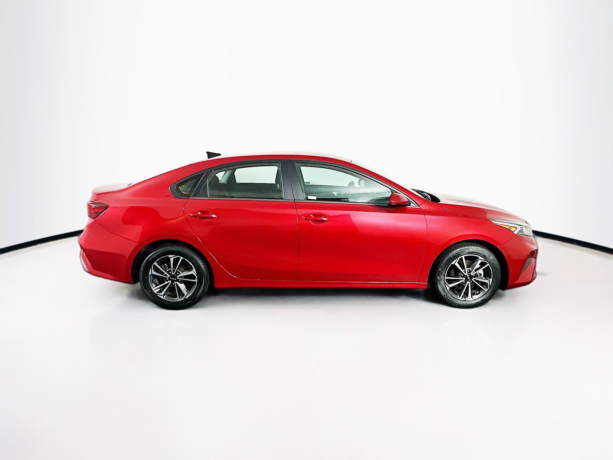 Used 2024 Kia Forte LXS FWD image 10