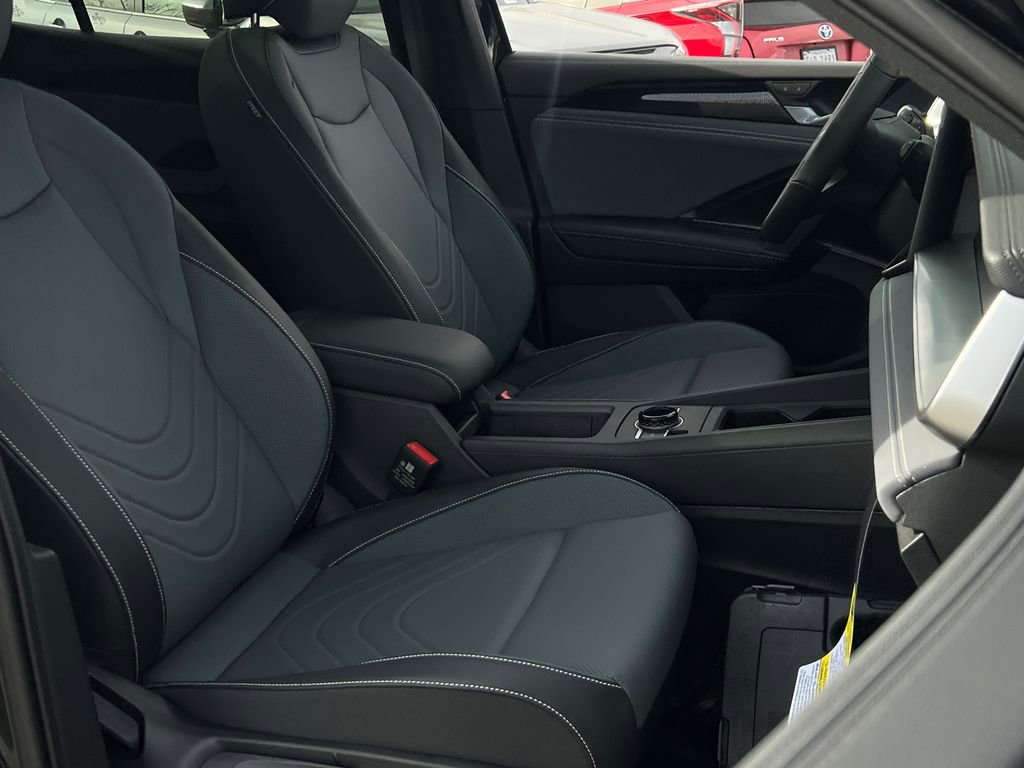 New 2026 Volkswagen Tiguan SE R-Line image 9