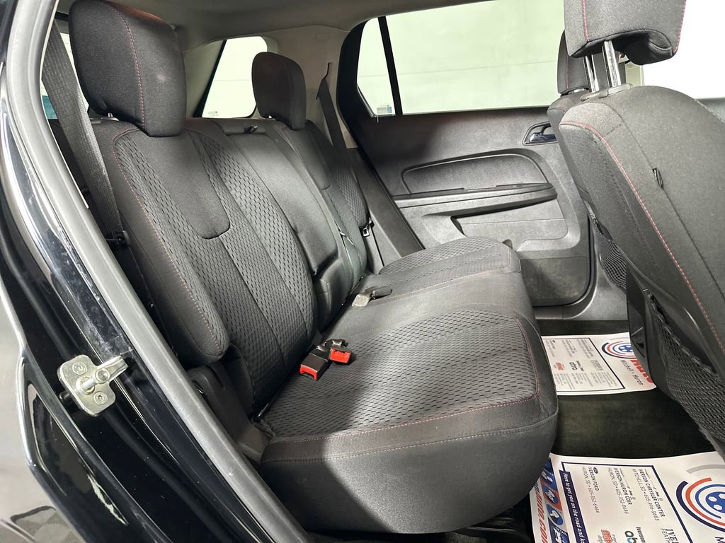Used 2015 GMC Terrain SLE FWD image 31