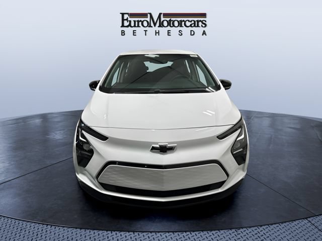 Used 2023 Chevrolet Bolt LT w/ Infotainment Package FWD image 8