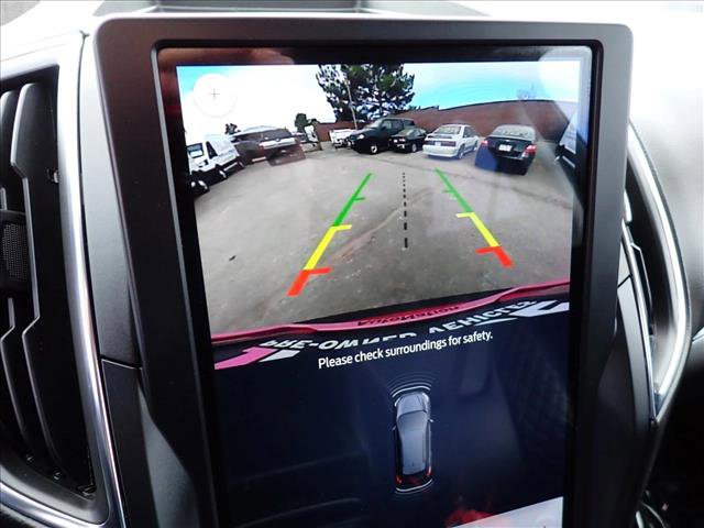 Used 2024 Ford Edge Titanium image 24