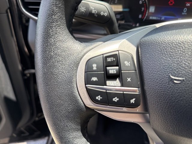 Used 2024 Ford Explorer Limited image 13