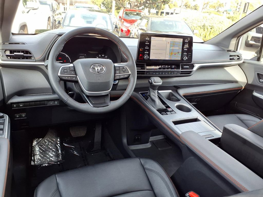 Used 2024 Toyota Sienna XSE image 14