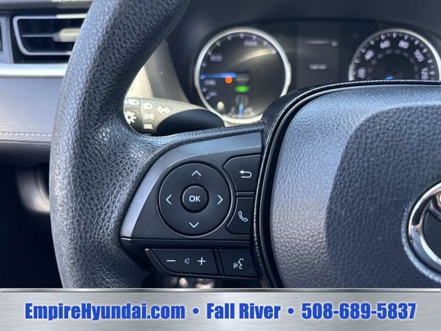Used 2020 Toyota RAV4 LE AWD/4WD image 29