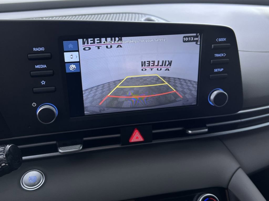 Used 2025 Hyundai Elantra Sport image 19