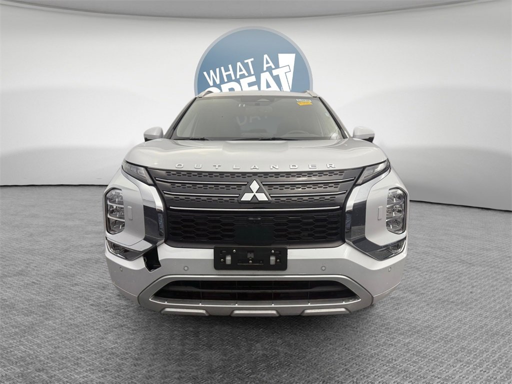 Used 2024 Mitsubishi Outlander 4WD Plug-In Hybrid image 9