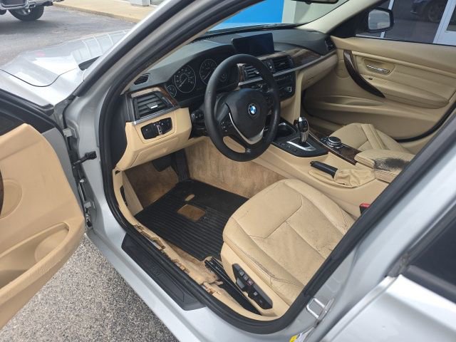 Used 2015 BMW 328i Sedan RWD image 10