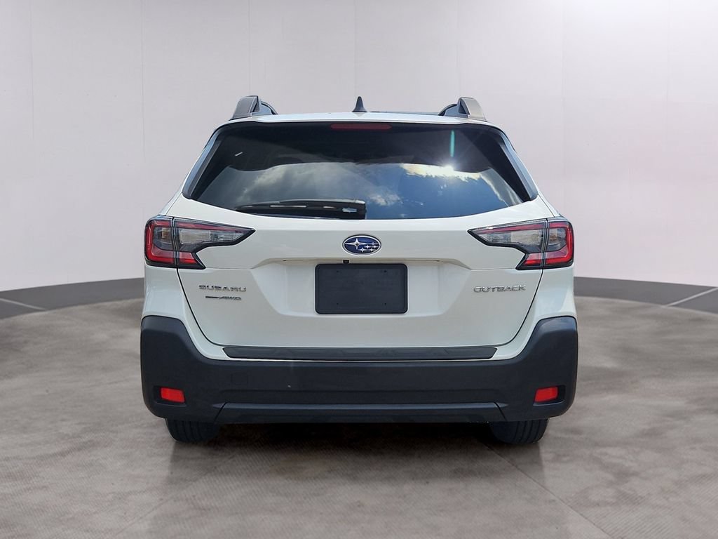Used 2024 Subaru Outback Premium AWD/4WD image 5