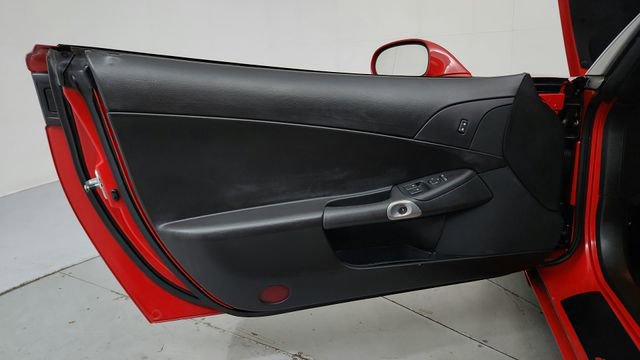 Used 2007 Chevrolet Corvette Coupe w/ Preferred Equipment Group image 11