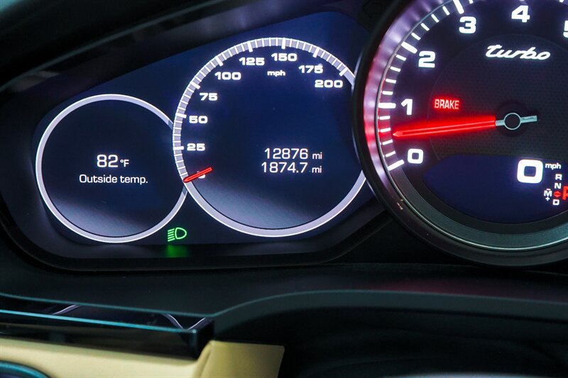 Used 2020 Porsche Cayenne Turbo AWD/4WD image 66