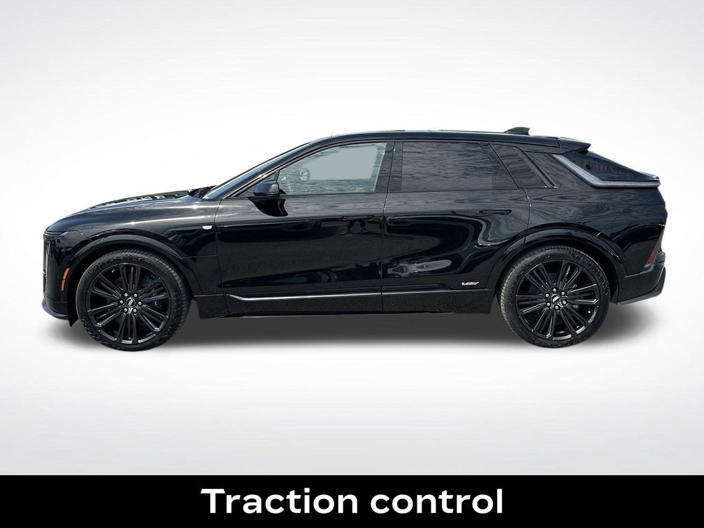 New 2026 Cadillac Lyriq V w/ Exterior Carbon Fiber Package AWD/4WD image 5
