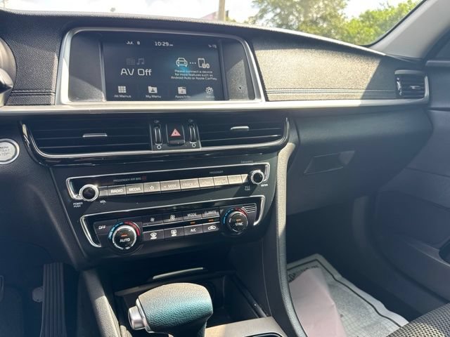 Used 2019 Kia Optima S w/ S Panoramic Sunroof Package FWD image 10