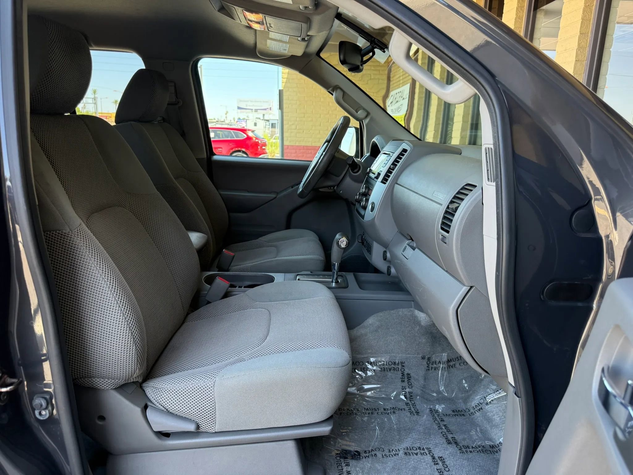 Used 2015 Nissan Frontier SV w/ SV Value Truck Package AWD/4WD image 24