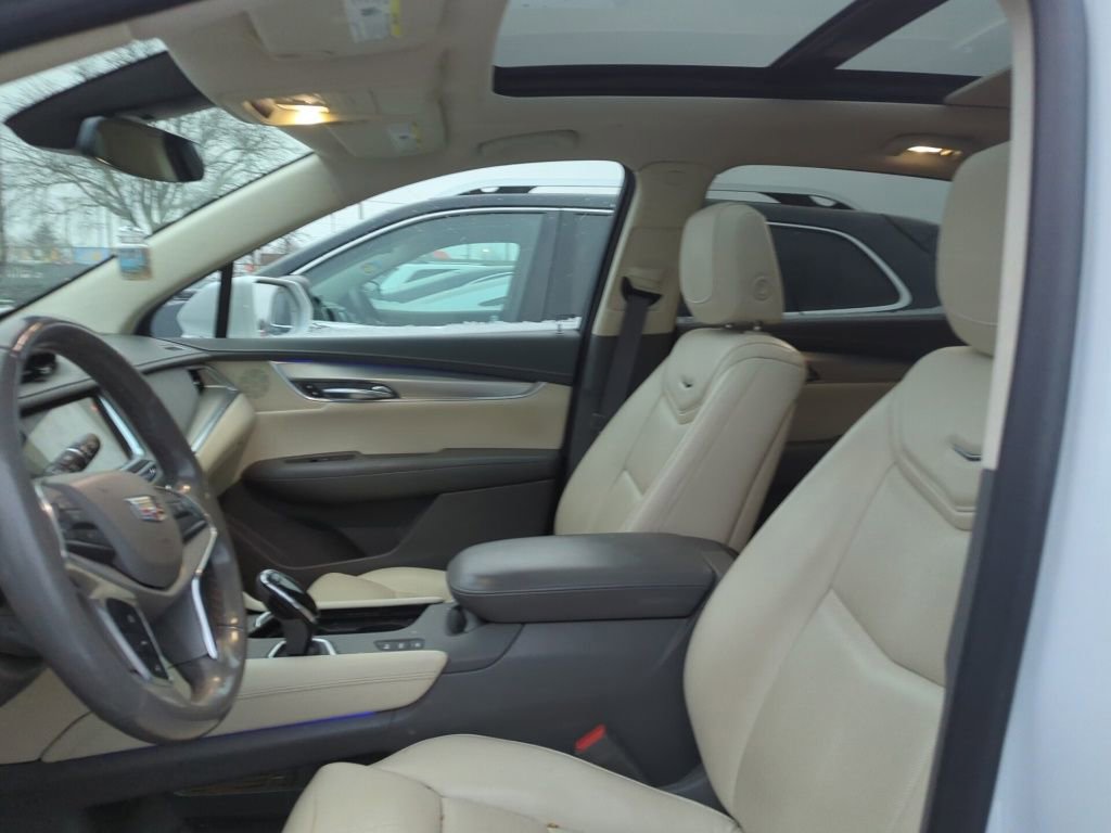 Used 2018 Cadillac XT5 Premium Luxury image 6