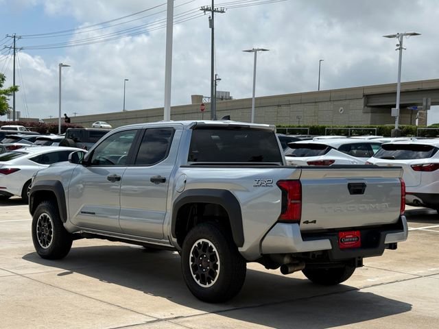 Used 2025 Toyota Tacoma TRD Off-Road AWD/4WD image 8