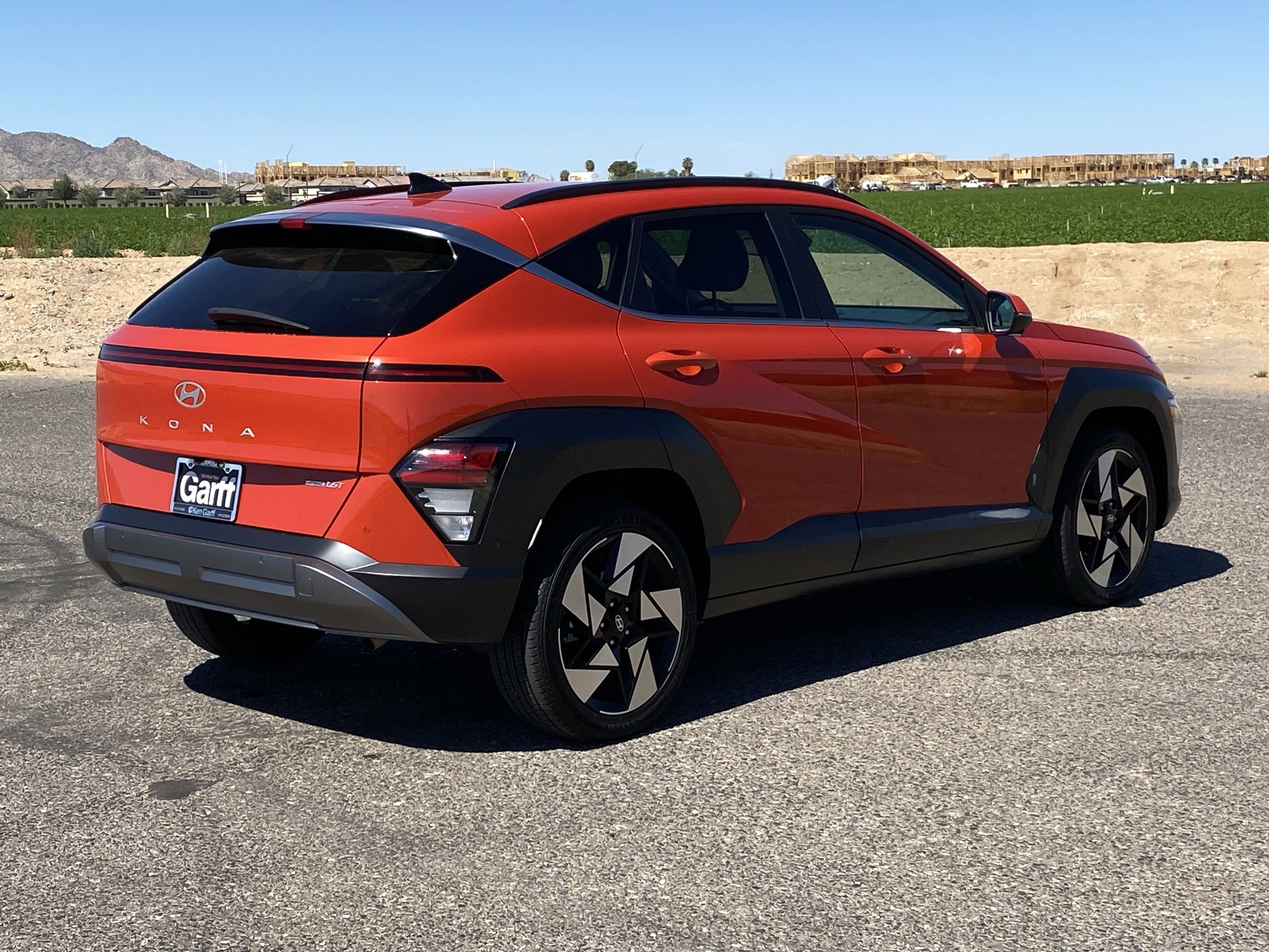 Used 2024 Hyundai Kona Limited AWD/4WD image 3