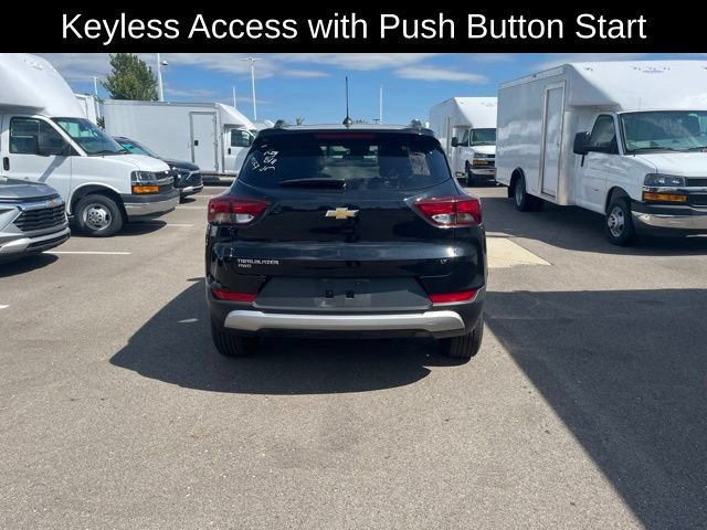Used 2025 Chevrolet TrailBlazer LT AWD/4WD image 8