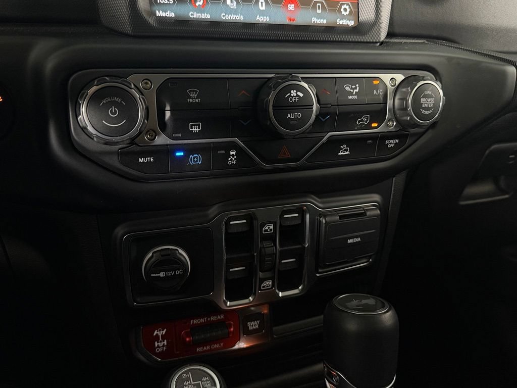 Used 2023 Jeep Wrangler Unlimited Rubicon 4xe AWD/4WD image 15