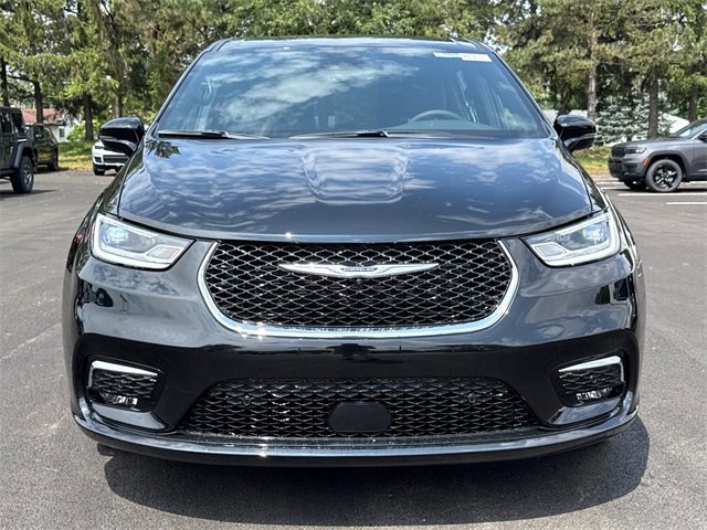 New 2025 Chrysler Pacifica Select image 35