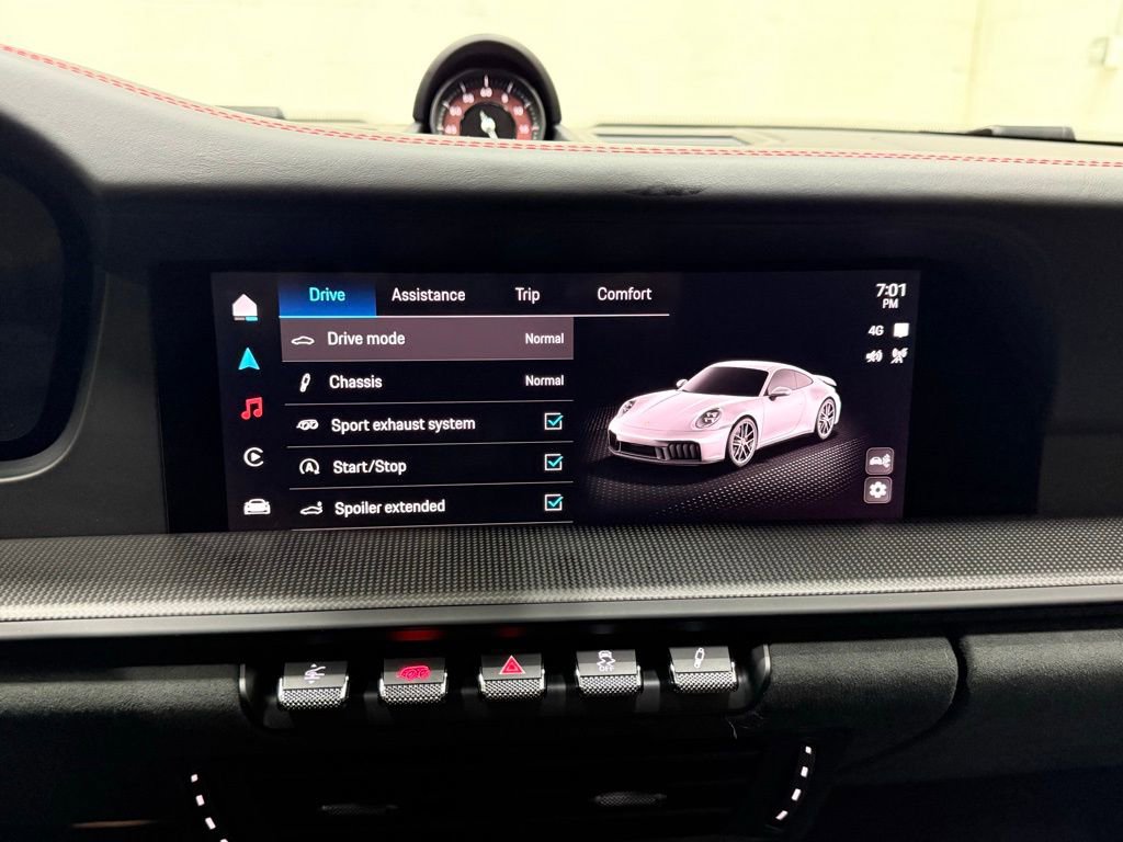 Used 2025 Porsche 911 Carrera 4 GTS image 30