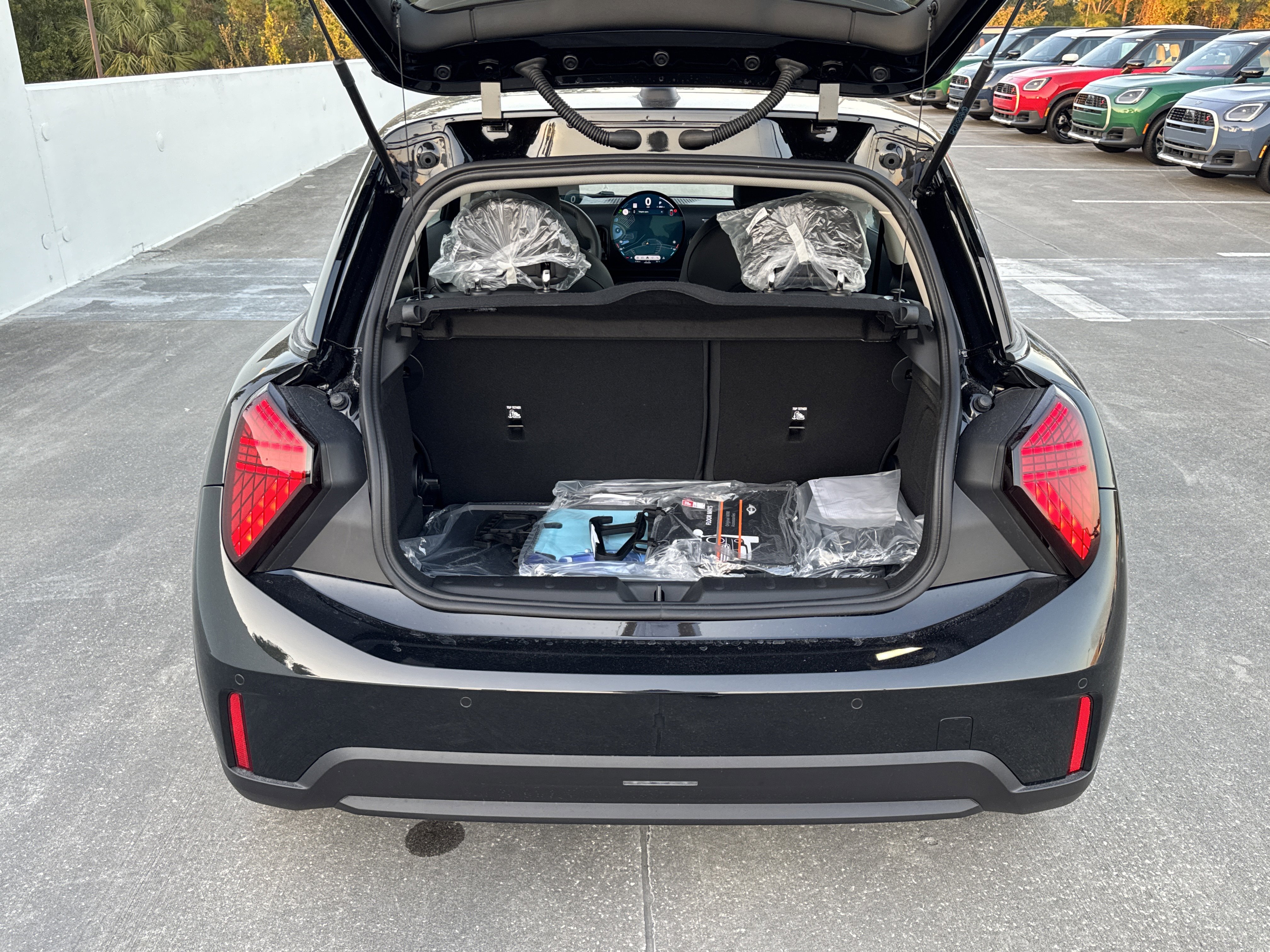 New 2026 MINI Cooper 2-Door Hardtop image 11