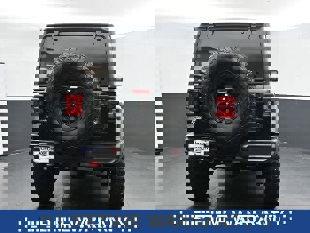 Used 2024 Jeep Wrangler Unlimited Rubicon w/ Technology Group image 11