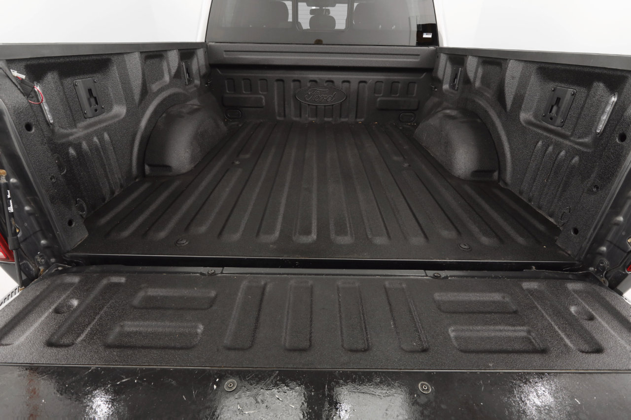 Used 2019 Ford F150 XLT w/ Equipment Group 302A Luxury image 18