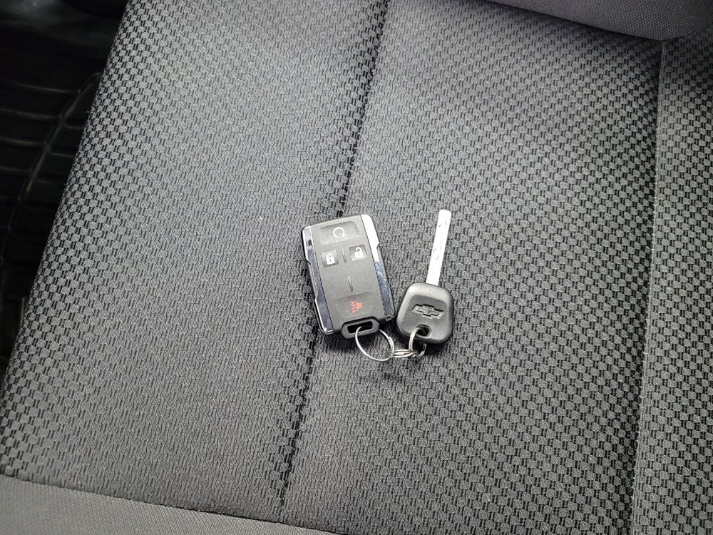 Used 2017 Chevrolet Silverado 1500 LT w/ All Star Edition image 32