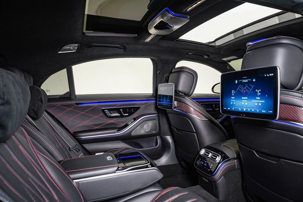 Used 2024 Mercedes-Benz S 63 AMG S image 19