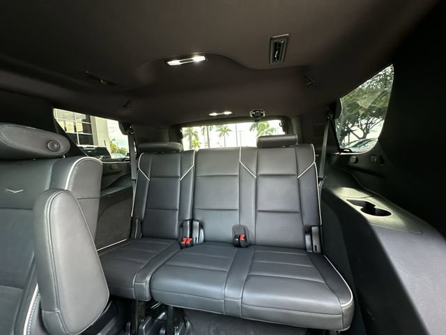 Used 2022 Cadillac Escalade Premium Luxury w/ LPO, Illumination Package RWD image 31